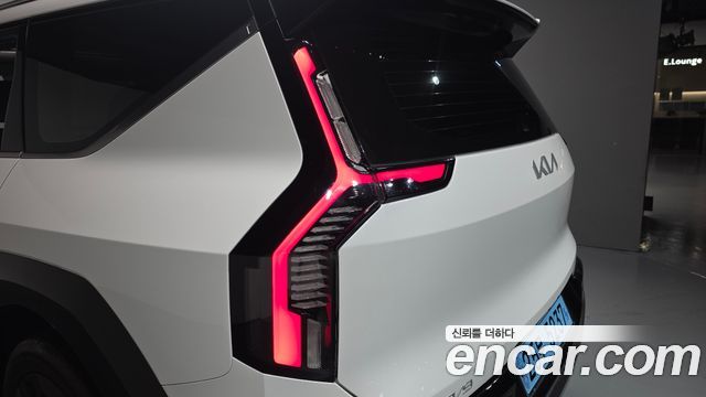 Kia EV9 2024 — photo 9