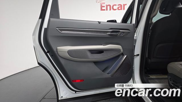 Kia EV9 2024 — photo 15