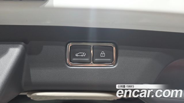 Kia EV9 2024 — photo 36