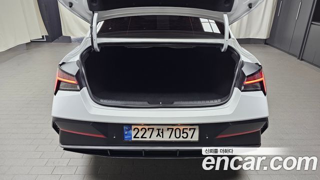 Hyundai AVANTE 2024 — photo 21