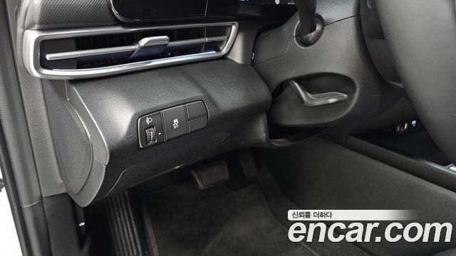 Hyundai AVANTE 2024 — photo 23