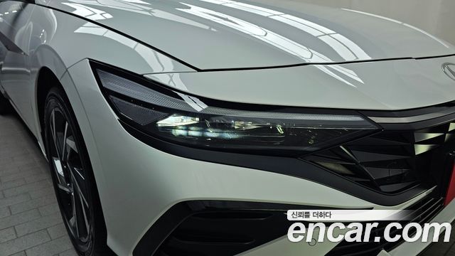 Hyundai AVANTE 2024 — photo 8