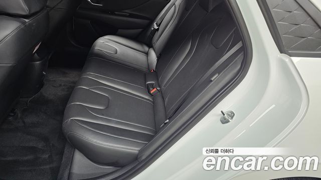 Hyundai AVANTE 2024 — photo 31