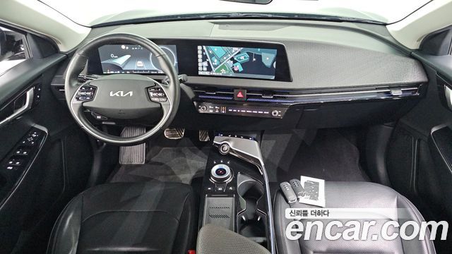 Kia EV6 2022 — photo 10