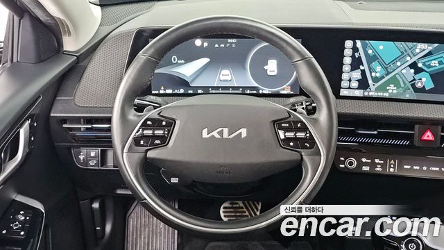 Kia EV6 2022 — photo 17
