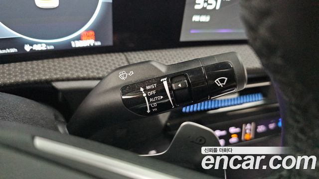 Kia EV6 2022 — photo 21
