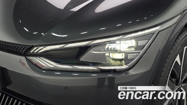 Kia EV6 2022 — photo 8