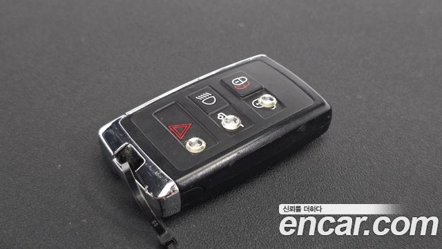Land Rover Discovery Sport 2020 — photo 22