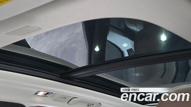 Volvo XC60 2019 — photo 19