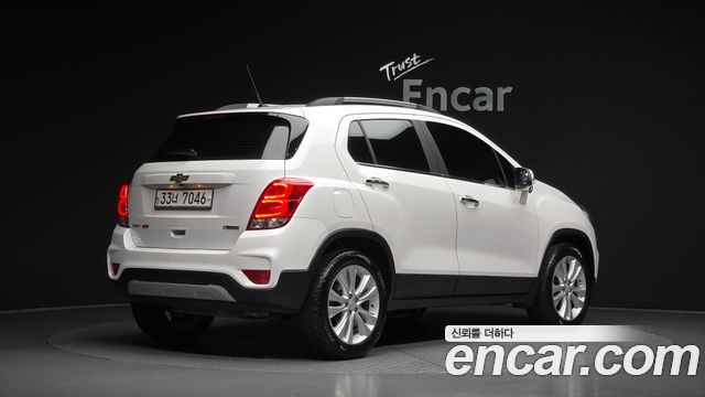 Chevrolet Korea Trax 2018 — photo 2