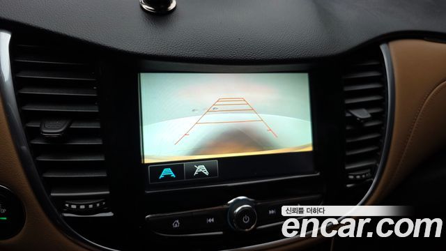 Chevrolet Korea Trax 2018 — photo 21