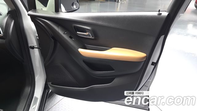 Chevrolet Korea Trax 2018 — photo 14