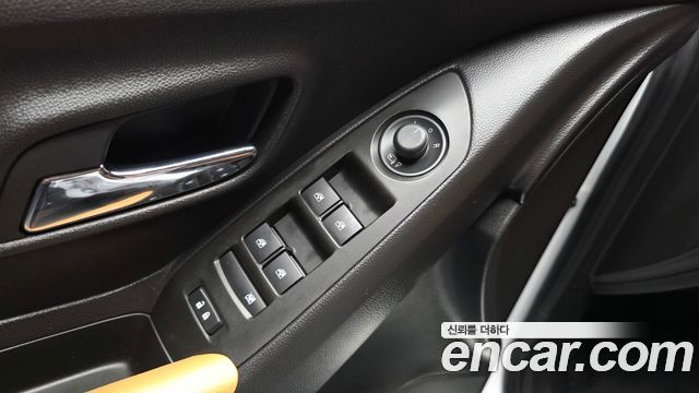 Chevrolet Korea Trax 2018 — photo 27
