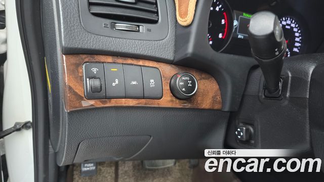 Kia Mohave 2017 — photo 22