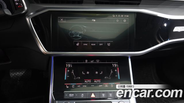 Audi A6 2020 — photo 20