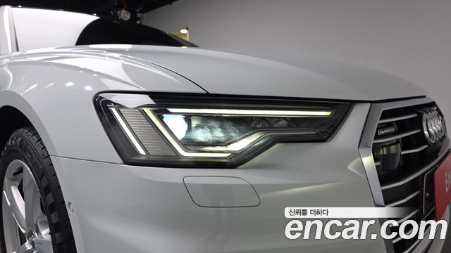 Audi A6 2020 — photo 8