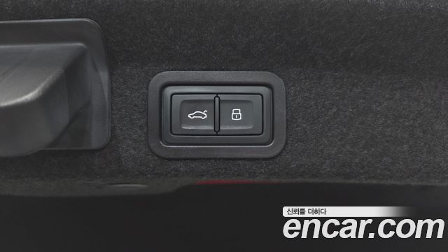 Audi A6 2020 — photo 33