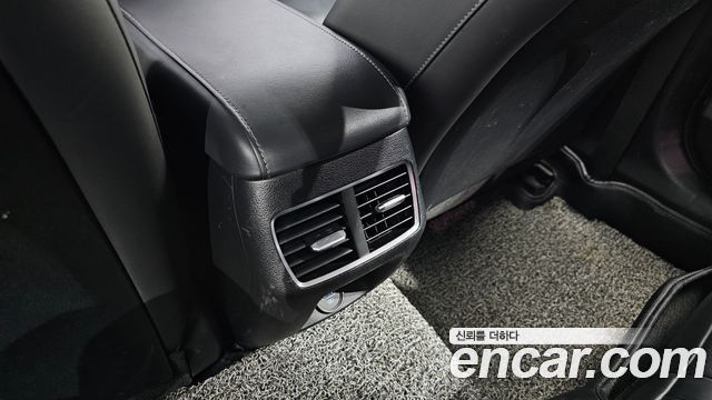 Hyundai Sonata 2020 — photo 32