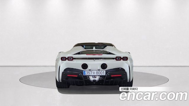 Ferrari SF90 2023 — photo 8
