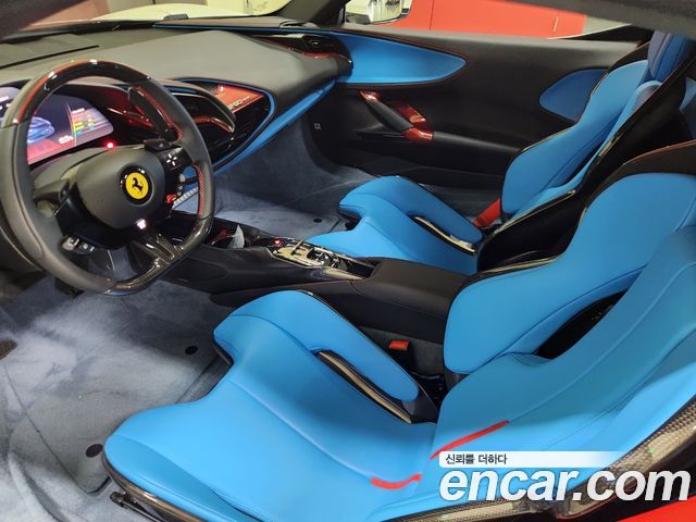 Ferrari SF90 2023 — photo 17