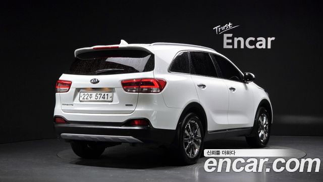 Kia Sorento 2016 — photo 2
