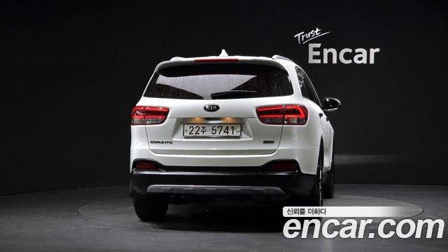 Kia Sorento 2016 — photo 4