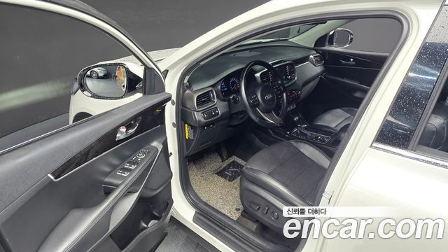 Kia Sorento 2016 — photo 11