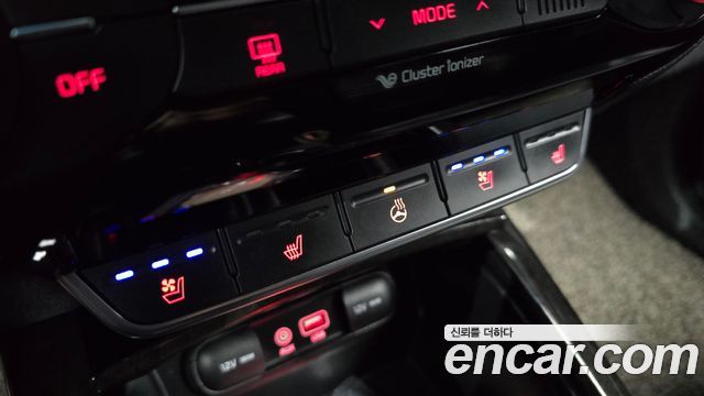Kia Sorento 2016 — photo 17