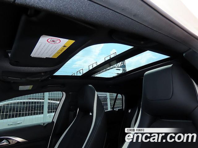 Infiniti Q30 2018 — photo 18