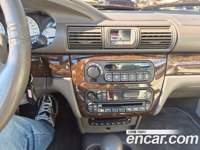 Chrysler Sebring 2005 — photo 12