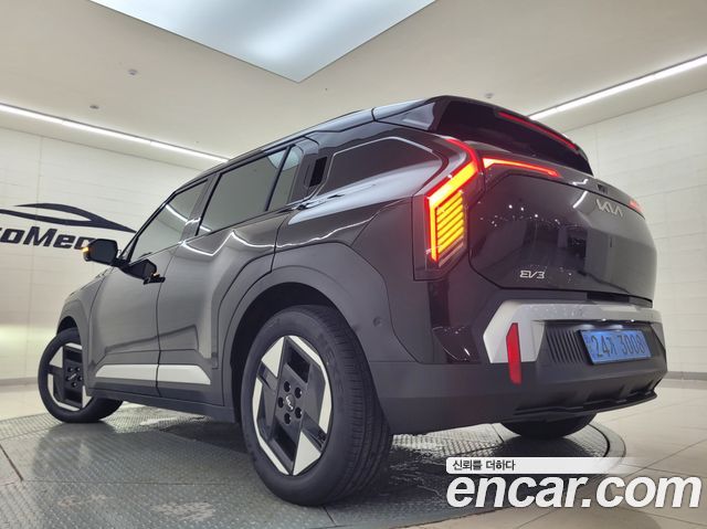 Kia EV3 2025 — photo 2
