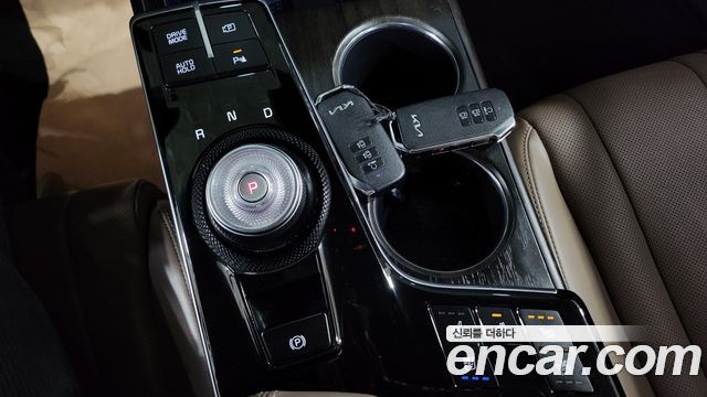 Kia K8 2023 — photo 12