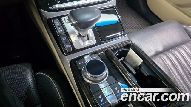 Genesis EQ900 2016 — photo 9