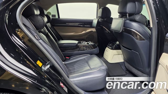 Genesis EQ900 2016 — photo 12