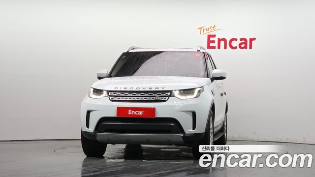 Land Rover Discovery 2018 — photo 3
