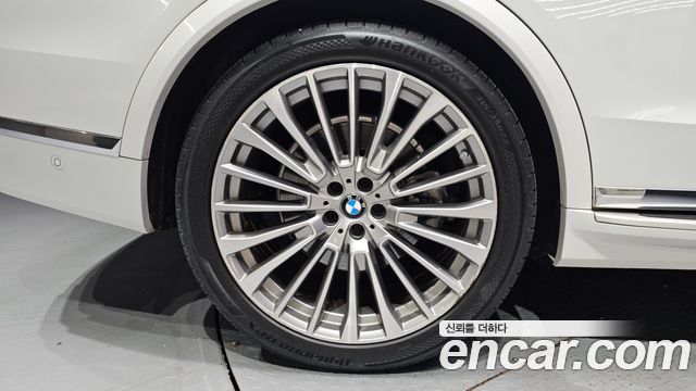 BMW X7 2021 — photo 5