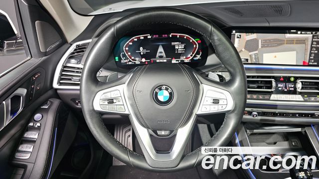BMW X7 2021 — photo 13