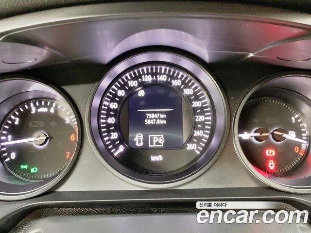 Renault Korea SM6 2016 — photo 10