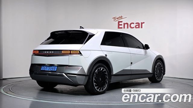 Hyundai Ioniq5 2022 — photo 2