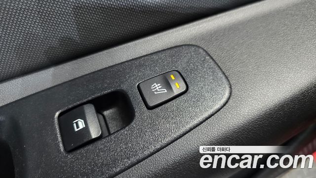 Hyundai AVANTE 2021 — photo 24