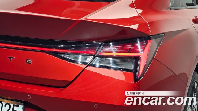 Hyundai AVANTE 2021 — photo 9