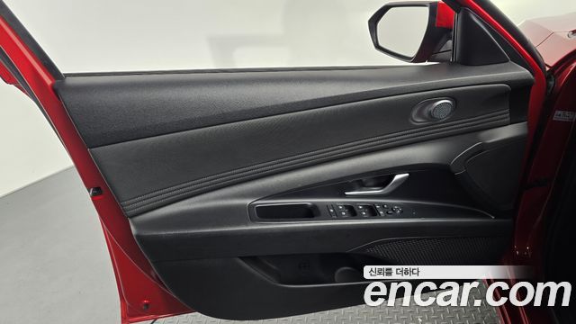 Hyundai AVANTE 2021 — photo 14