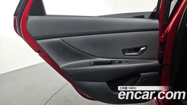 Hyundai AVANTE 2021 — photo 15