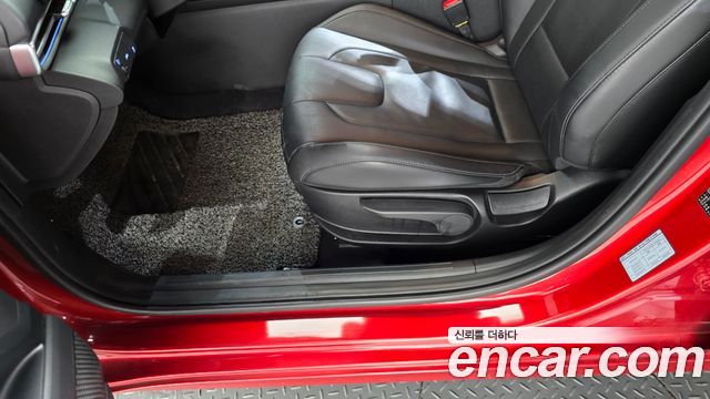 Hyundai AVANTE 2021 — photo 27