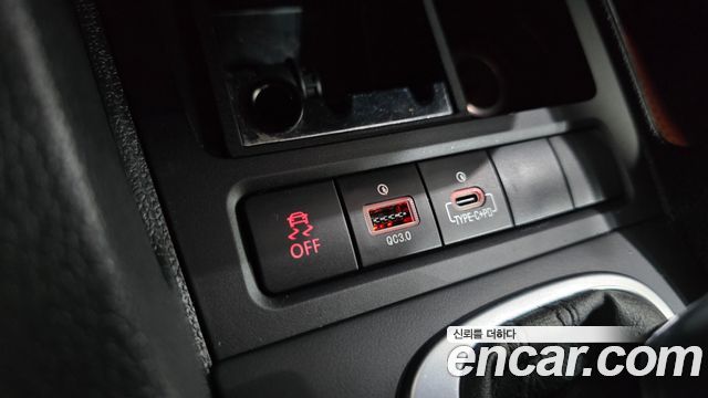 Volkswagen Scirocco 2014 — photo 12