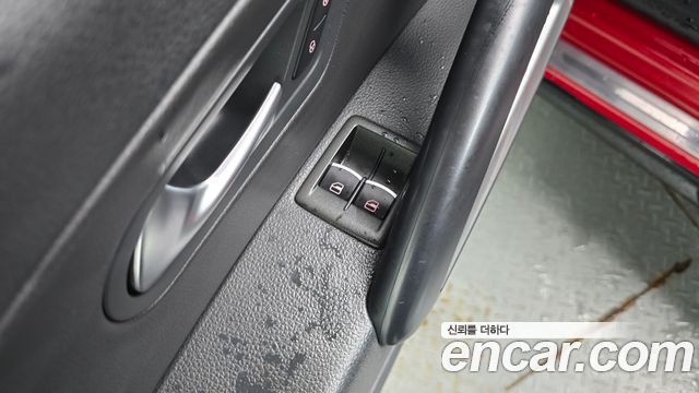 Volkswagen Scirocco 2014 — photo 16
