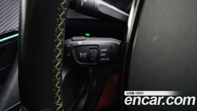 Peugeot 2008 2022 — photo 22