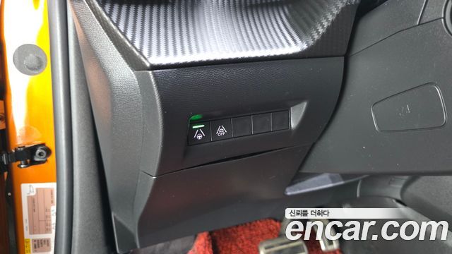 Peugeot 2008 2022 — photo 25