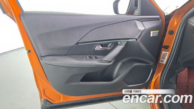 Peugeot 2008 2022 — photo 14