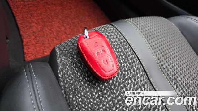 Peugeot 2008 2022 — photo 27